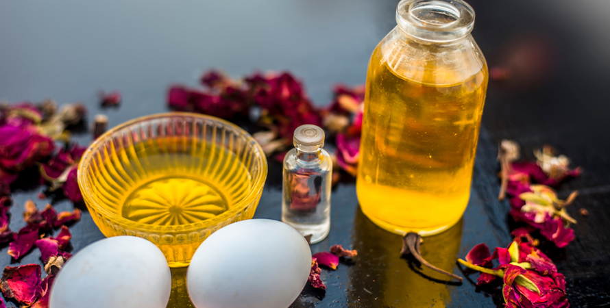 Castor Oil in the Belly Button: Benefits & How to Use It
