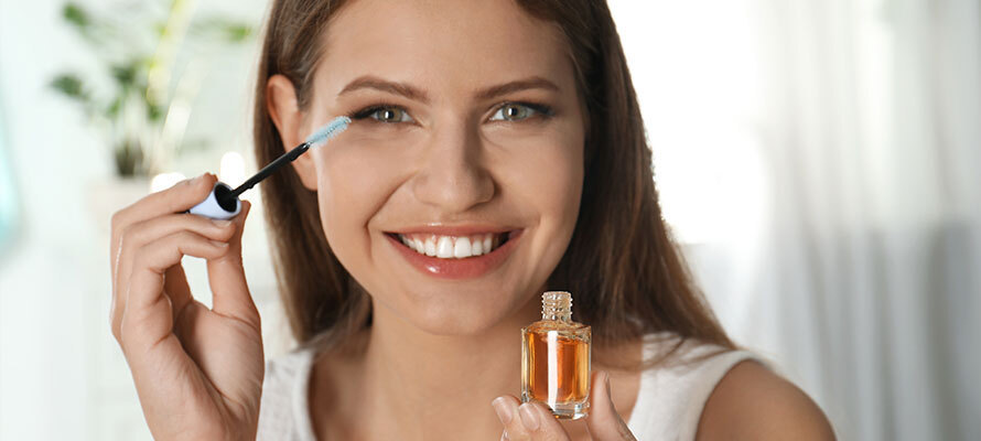 Natural Oils for Eyelash Growth: What Works?